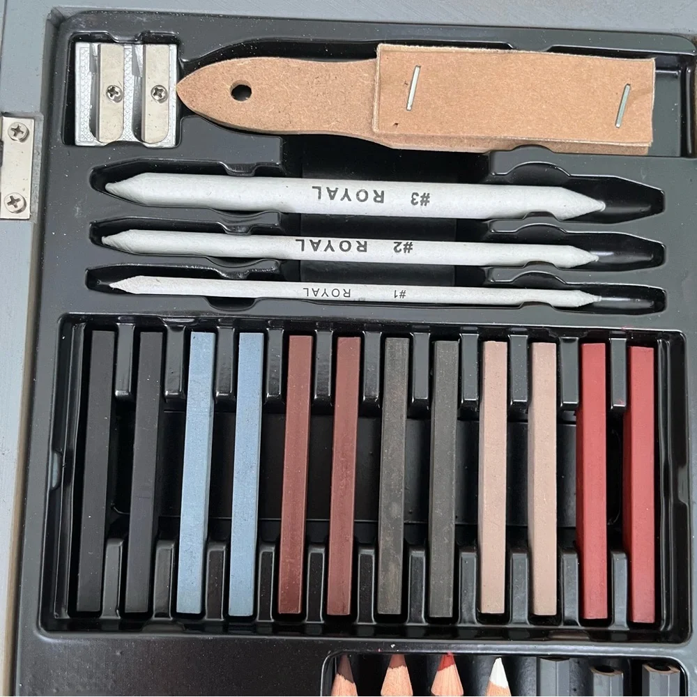 Royal & Langnickel Essentials Sketch Boxed Set